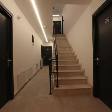 Escape Hotel 3*